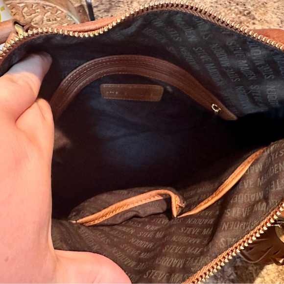 Steve Madden crossbody - Picture 5 of 6